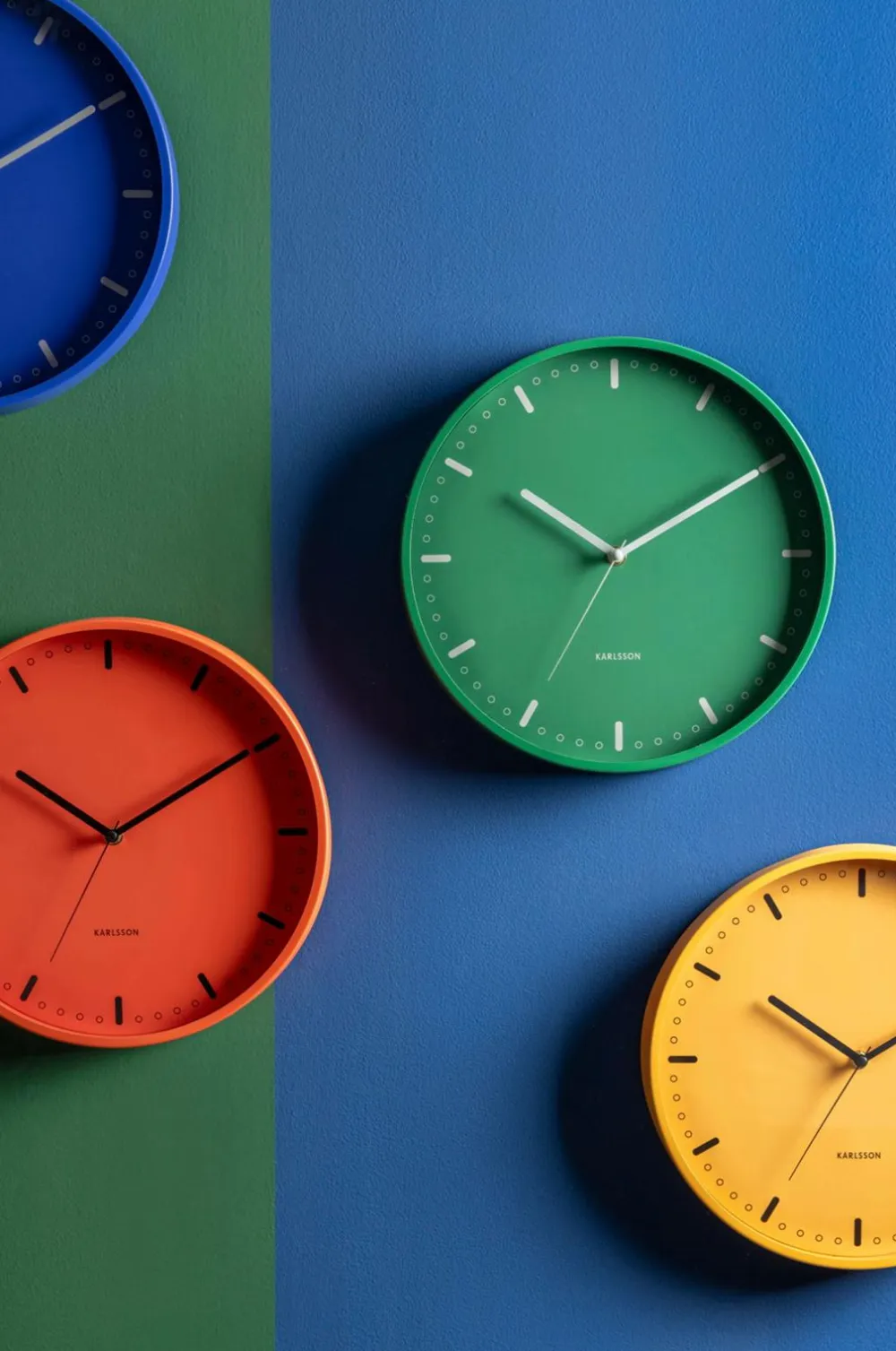 Karlsson Vægure>Vægur Cool Retro Mango gul