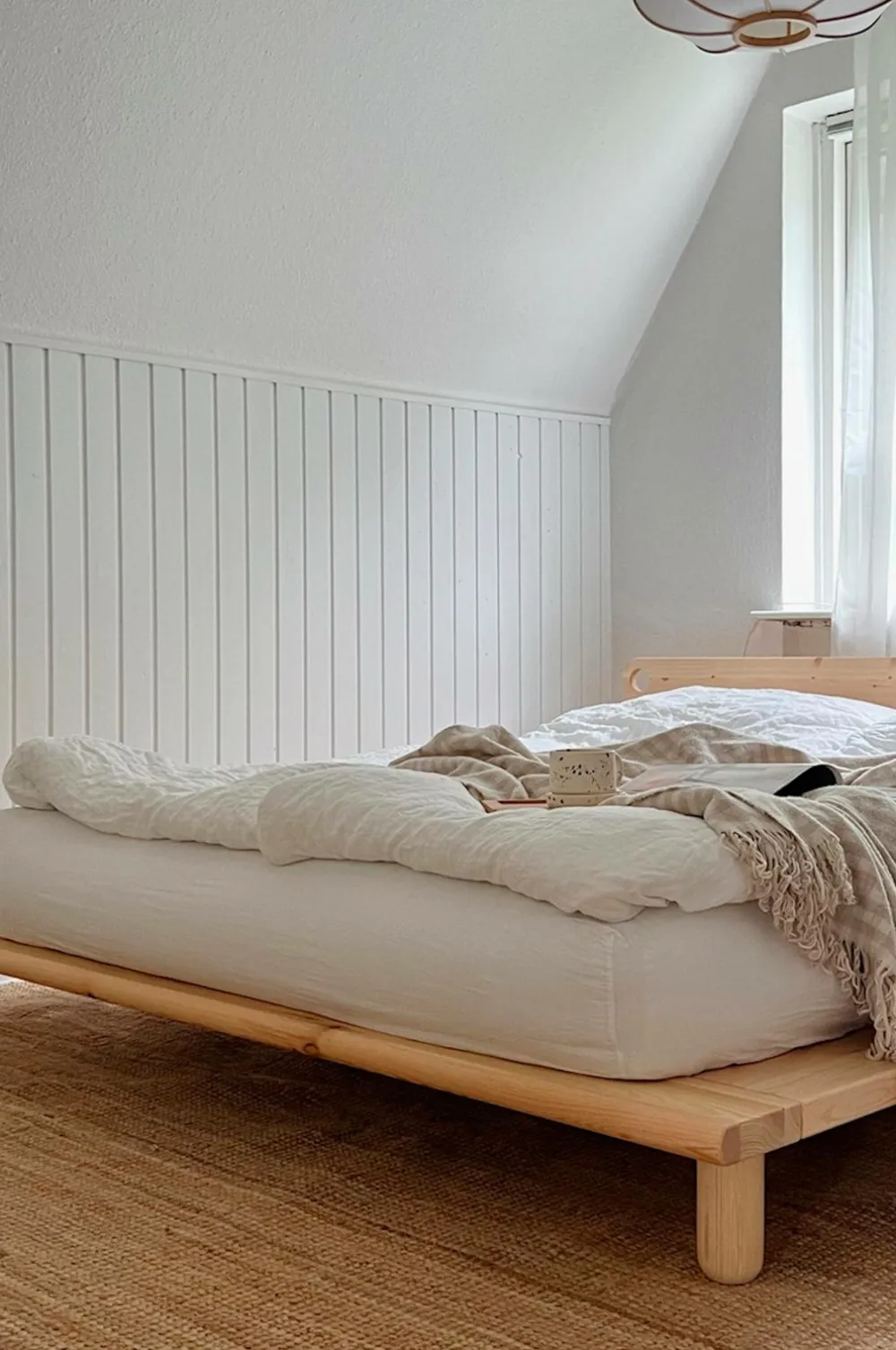 Karup Design Peek Bed Klart lakeret Hot