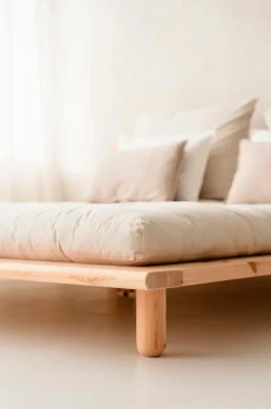 Karup Design Peek Bed Klart lakeret Hot