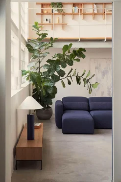 Kave Home Tv-bænk Vedrana Naturfarvet, sort Sale