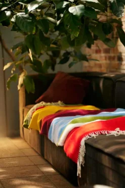 Klippan Yllefabrik Ternet Arty Gul-rød Online