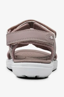 Leaf Sandaler><noscript><img width=