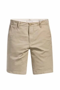 Levi's Shorts>Shorts XX Chino Short II TRUE CHINO LT WT MICROSAND TWILL CCU B