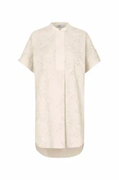 Masai Tunikaer>Tunika maGeorian Jet stream