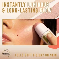 Max Factor Miracle Pure Luminous Touch Blushing Petal 30