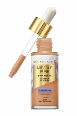 Max Factor Miracle Pure Serum Foundation 04 Light To Medium