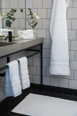 Mille Notti Badeværelsesmåtter><noscript><img width=