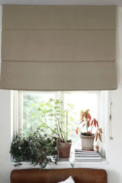 Mimou Foldegardiner>Liftgardin Hotel Dim Out 220 cm høj Sand