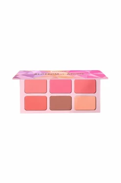 MOIRA Blossom & Adore Face Palette No Color Best