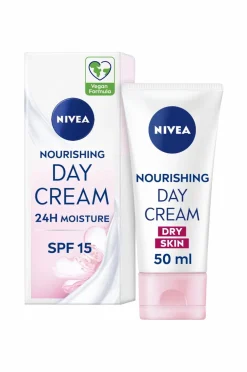 Nivea Ansigtspleje>Nourishing Day Care SPF15 50 ml