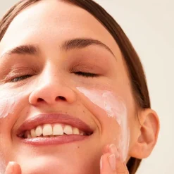 Nivea Ansigtspleje>Nourishing Day Care SPF15 50 ml