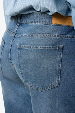 Noisy May Curve Denimshorts nmHolla NW Loose Short AZ426MB Curv Medium blue denim Hot