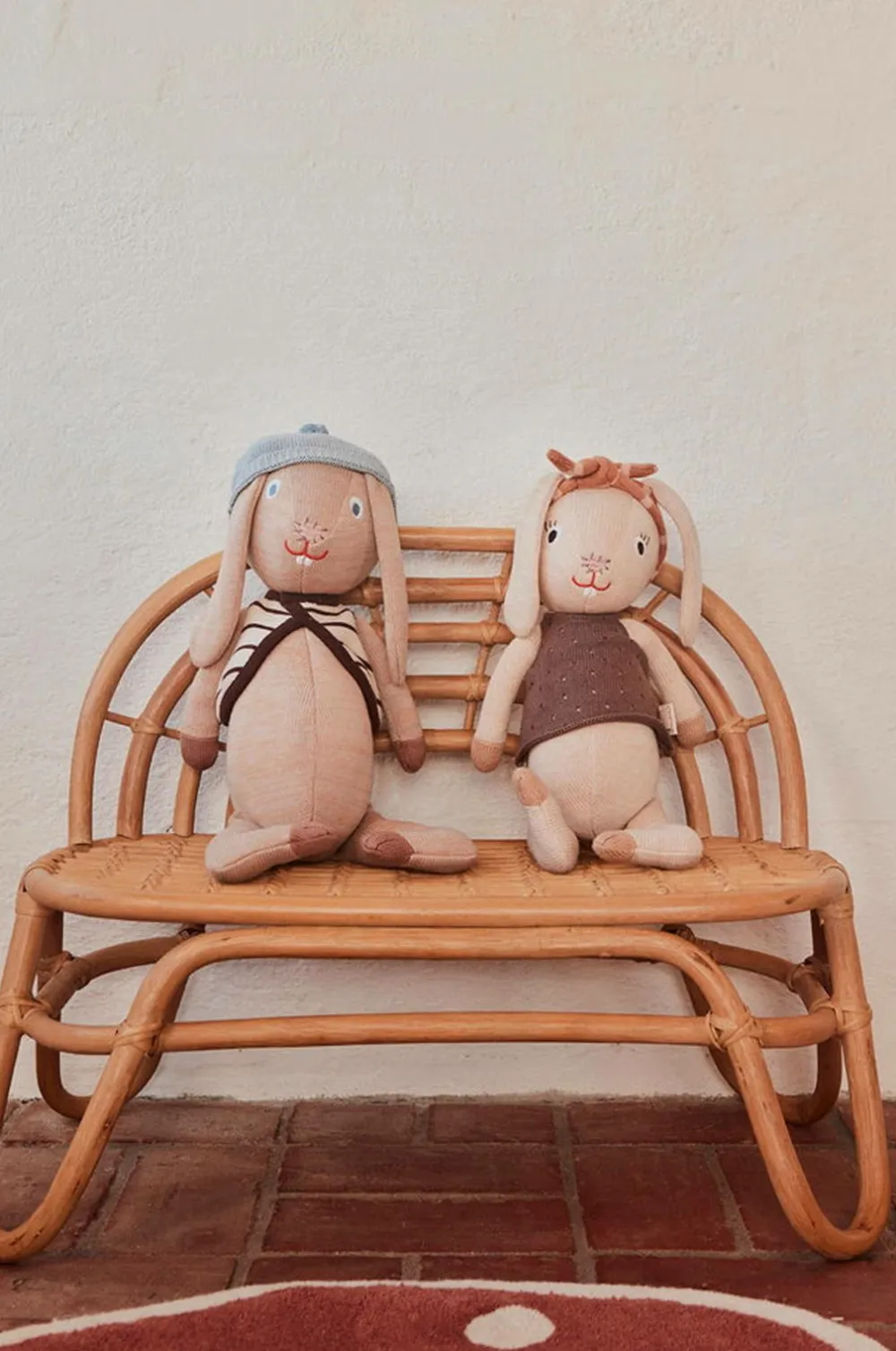 OYOY Living Design Kanin Jojo Lysebrun Hot