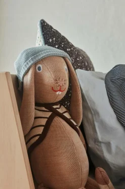 OYOY Living Design Kanin Jojo Lysebrun Hot