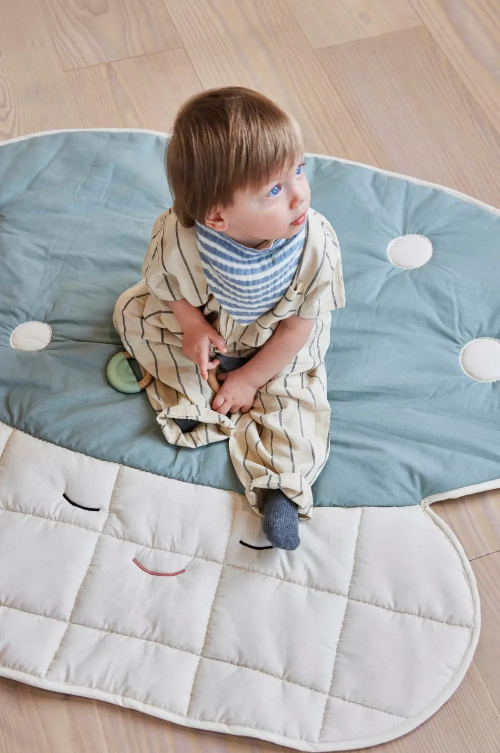 OYOY Living Design Babytæpper>Quiltet tæppe Mushroom Lyseblå,Offwhite