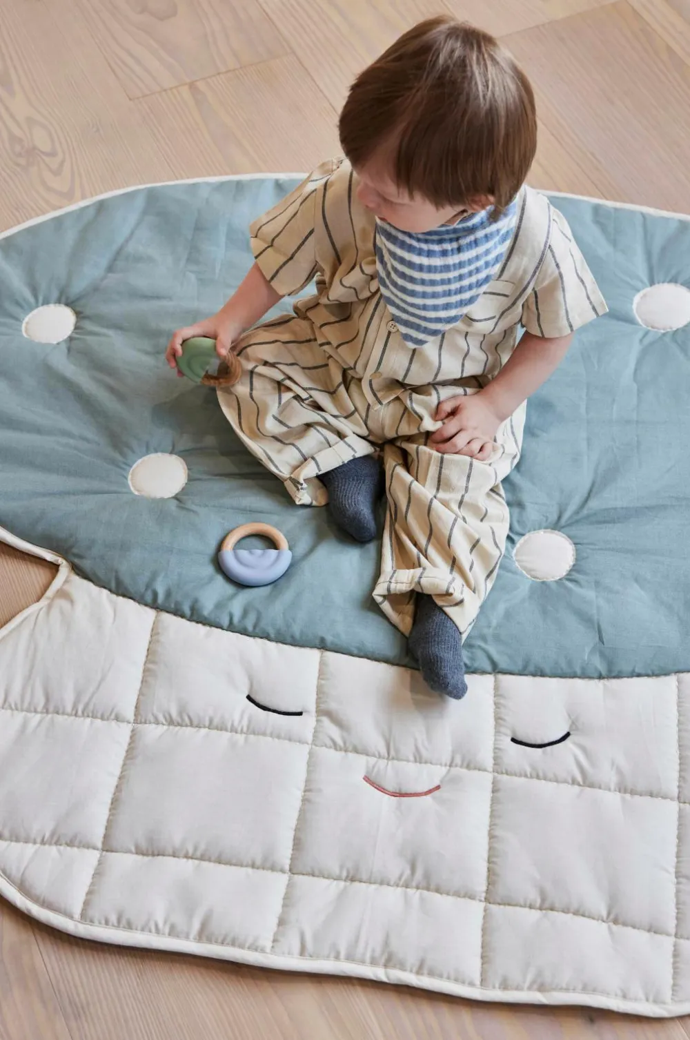 OYOY Living Design Babytæpper>Quiltet tæppe Mushroom Lyseblå,Offwhite