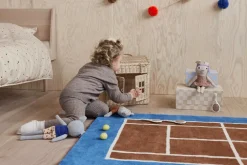 OYOY Living Design Tæppe Tennis Karamel,Optisk blå Online