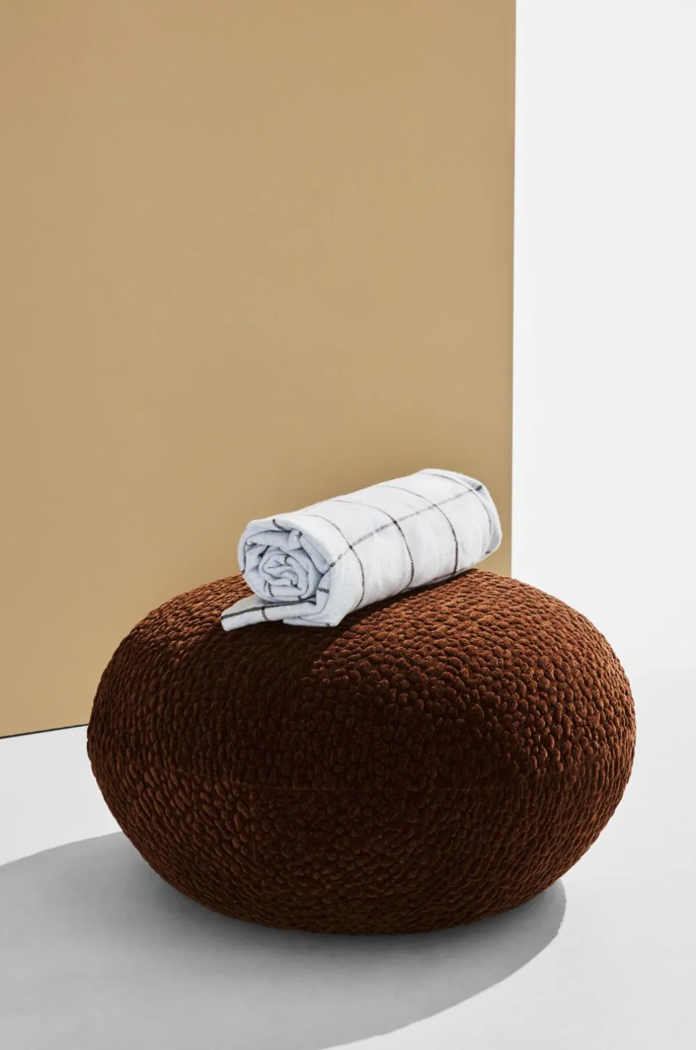 Pastill Puffer & Fodskamler>Bloom puff ø 72 cm Brune