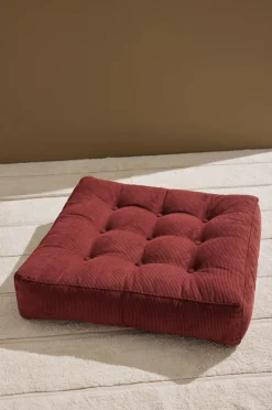 Pastill Luca gulvpude manchester 64x64x15 cm Bourgogne rød fløjlsbukser Discount