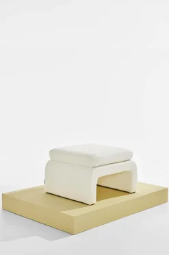 Pastill Puffer & Fodskamler>Mika puf bouclé Mat hvid hvid