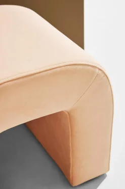 Pastill Odette puf Abrikosrosa Hot