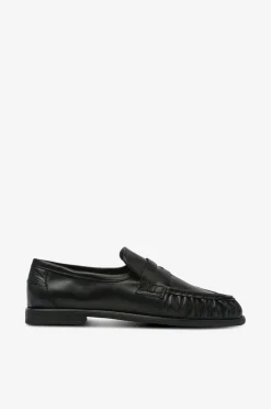 Pavement Loafers Elmira Black 020 Clearance