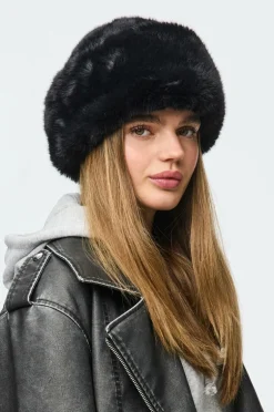 pieces Huer><noscript><img width=