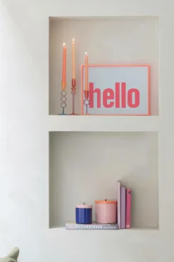 Present Time Vægkunst Hello lArge Lyserød New