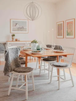 Skinnwille Fåreskindshynde firkantet Curly Gotland Grey Hot