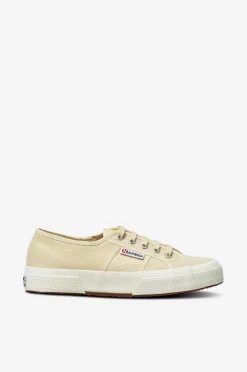 Superga Lærredssko|Sneakers>Sneakers 2750 Cotu Classic Akj beigelt eggshell