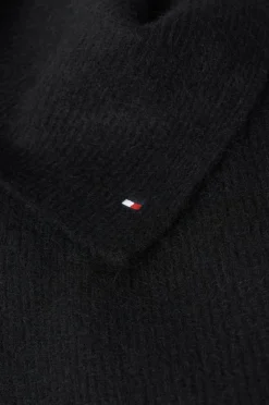 Tommy Hilfiger Tørklæder & Halstørklæder>Halstørklæde Essential Flag Fuzzy Scarf Black