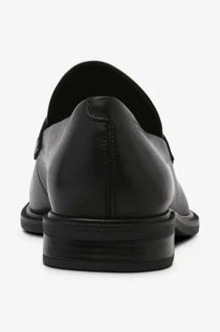 Vagabond Loafers><noscript><img width=