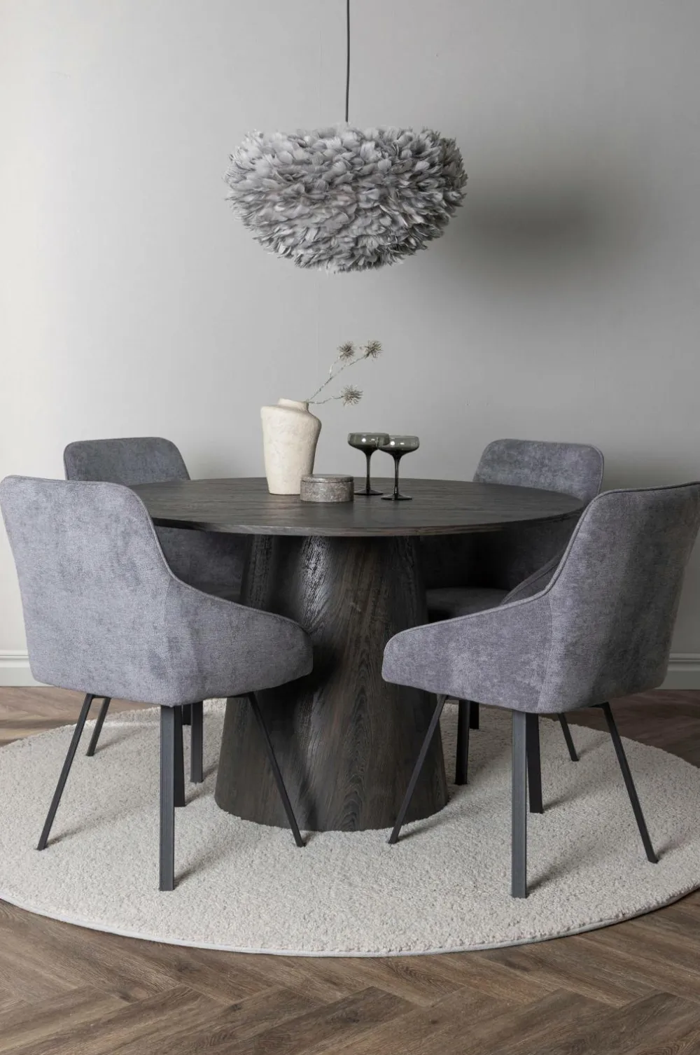 Venture Home Spisegrupper>Spisegruppe Lanzo med 4 stole Rosie Black, dark grey