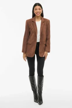 Vila Blazere & Veste><noscript><img width=