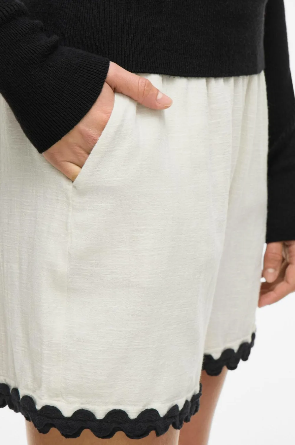 Vila Shorts>Shorts viManda Wavy RW Birch