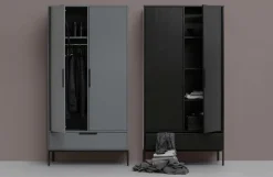 WOOOD Garderobeskab Adam Sort Online